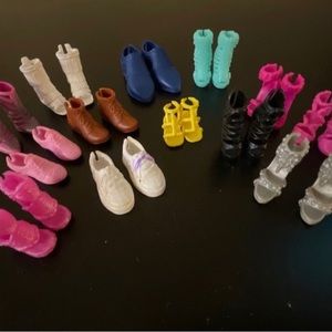 15pc barbie shoe bundle